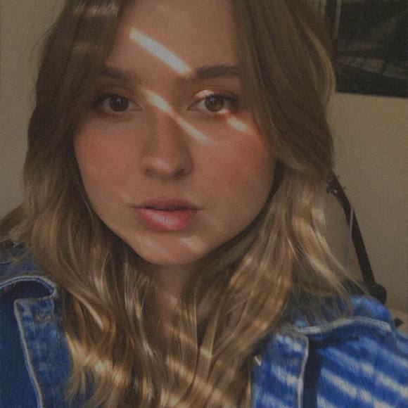 riley_burton